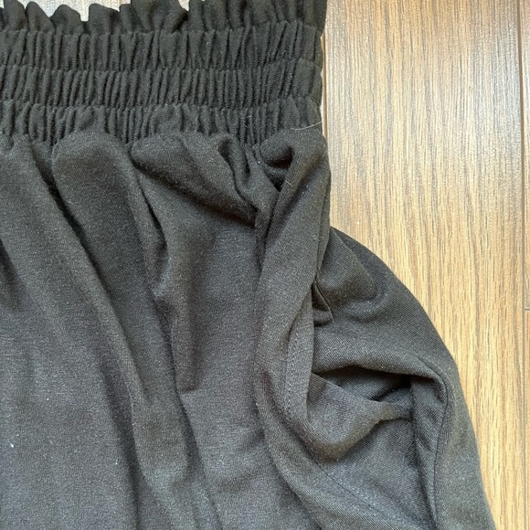 ZENANA Smocked Waist Curved Maxi Skirt with Pockets Size small Brand New - Picture 9 of 14